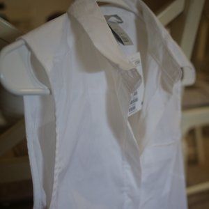 H&M Sleeveless dress shirt